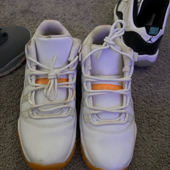 Kids Jordan retros - Picture 9 of 15